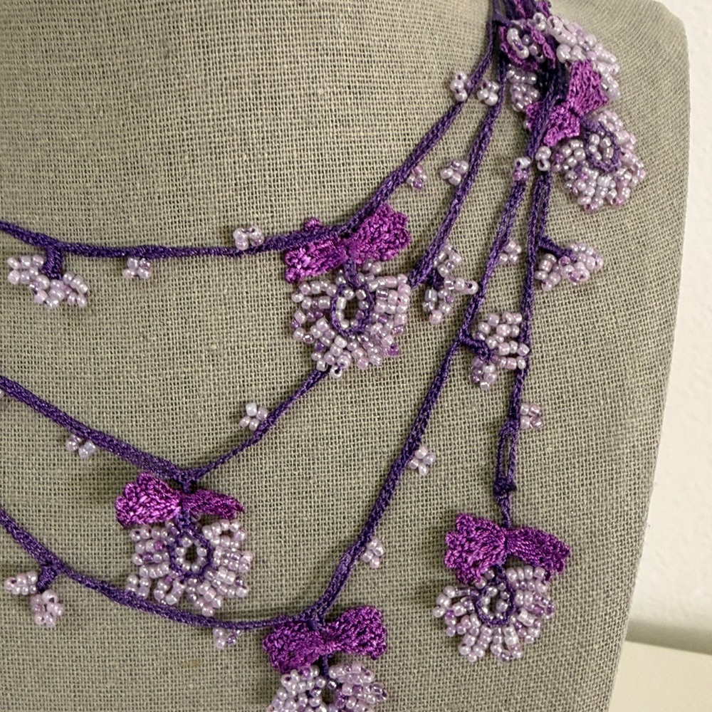 Collectable Handcrafted Violet Flower Lariat Necklace